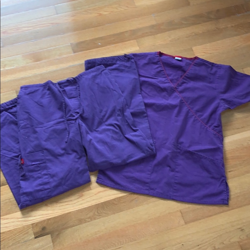 Royal purple 💜 Dickies scrub set